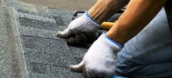 Бесплатная вакансия. Работа на плоских крышах. Помощником мастера