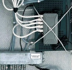 Бесплатная вакансия. Работа для электриков - лифтёров. 13 Евро
