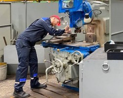Требуются Фрезировщики CNC, токаря для работы в Таллине